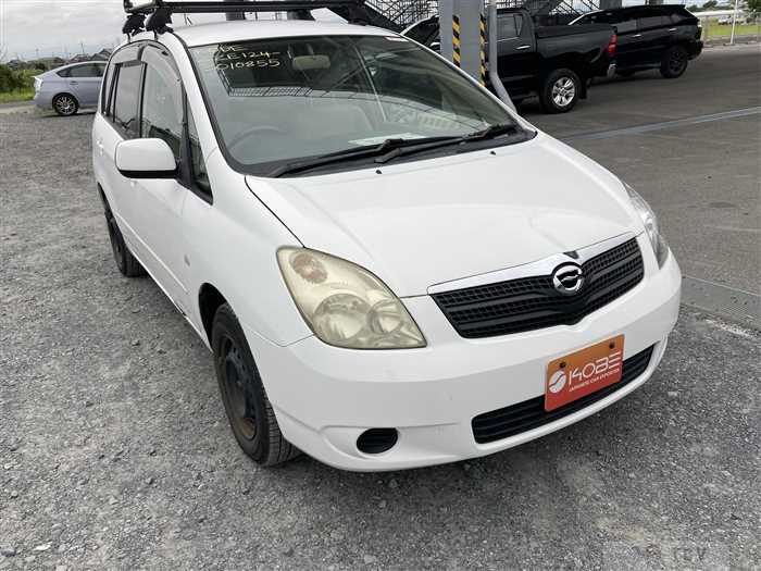 2003 Toyota Corolla Spacio