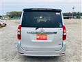 2010 Toyota Noah