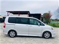 2010 Toyota Noah