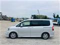 2010 Toyota Noah