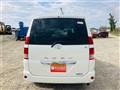 2006 Toyota Noah