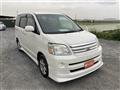 2007 Toyota Noah