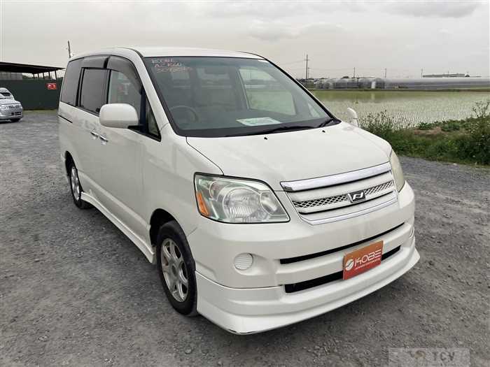2007 Toyota Noah