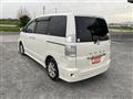 2007 Toyota Noah