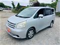 2007 Toyota Noah