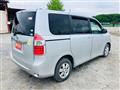 2007 Toyota Noah