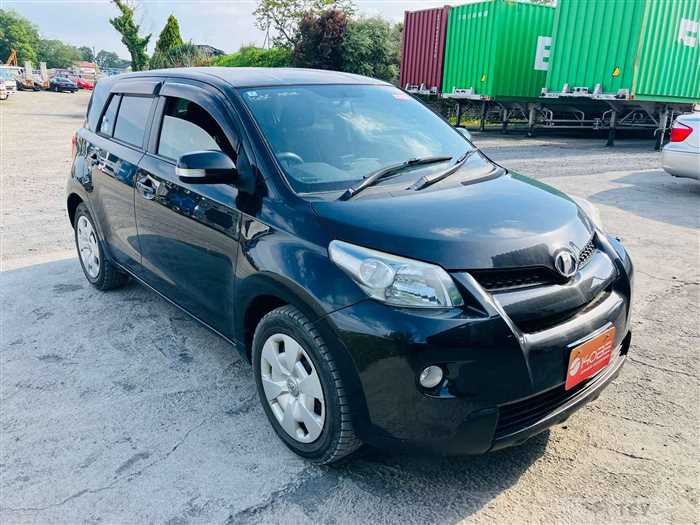 2010 Toyota IST