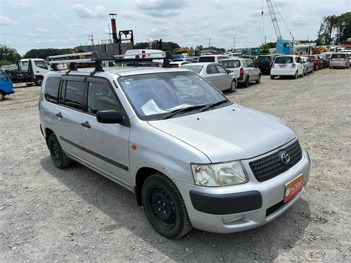 2013 Toyota Succeed