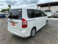 2013 Toyota Noah