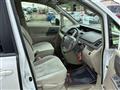 2013 Toyota Noah