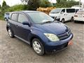2004 Toyota IST