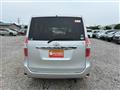 2007 Toyota Noah