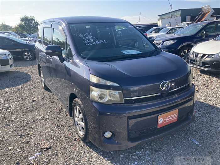 2011 Toyota Voxy