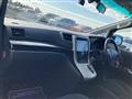 2011 Toyota Alphard