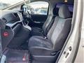 2011 Toyota Alphard