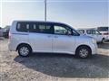2008 Toyota Noah