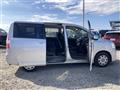2009 Toyota Noah