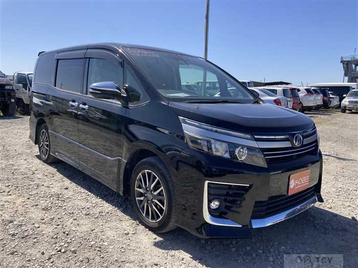 2017 Toyota Voxy