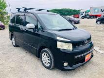 2008 Toyota Voxy
