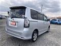 2009 Toyota Voxy