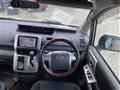2009 Toyota Voxy