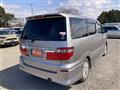 2005 Toyota Alphard