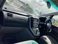 2005 Toyota Alphard