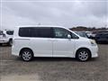 2009 Toyota Noah