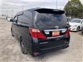2011 Toyota Alphard