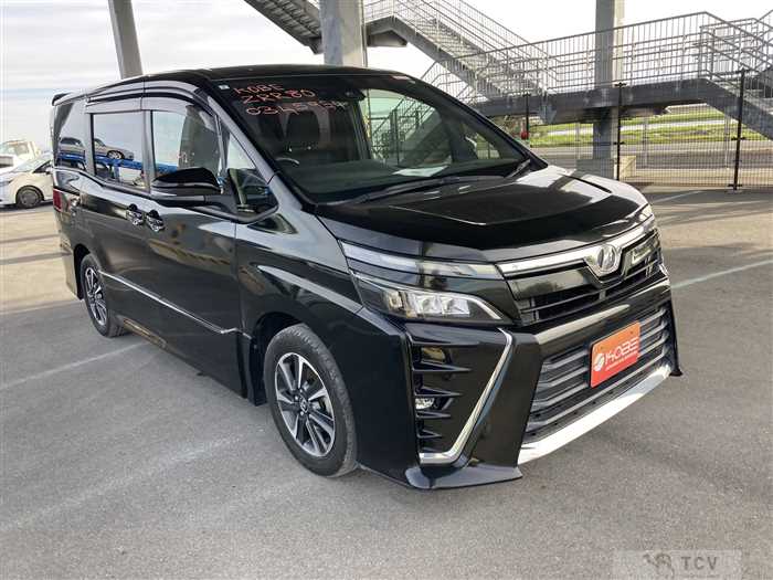 2017 Toyota Voxy