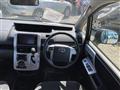 2012 Toyota Noah