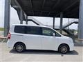 2013 Toyota Noah