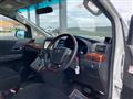 2011 Toyota Vellfire