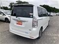 2009 Toyota Voxy