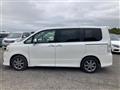 2009 Toyota Voxy
