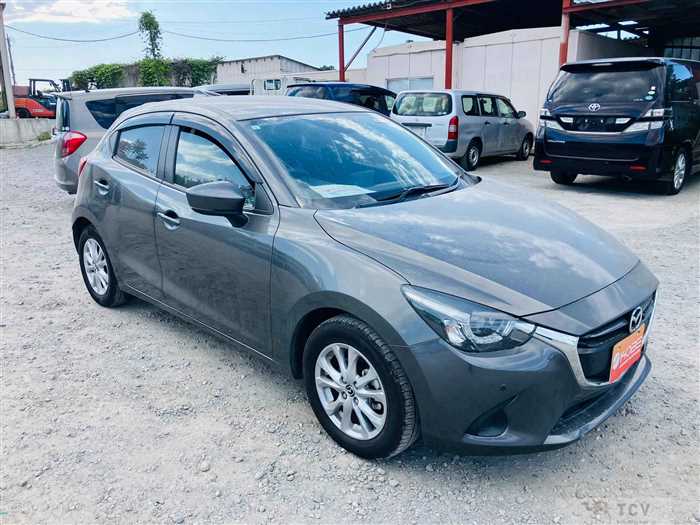 2019 Mazda Demio