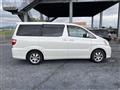 2004 Toyota Alphard