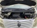 2004 Toyota Alphard