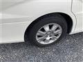 2004 Toyota Alphard