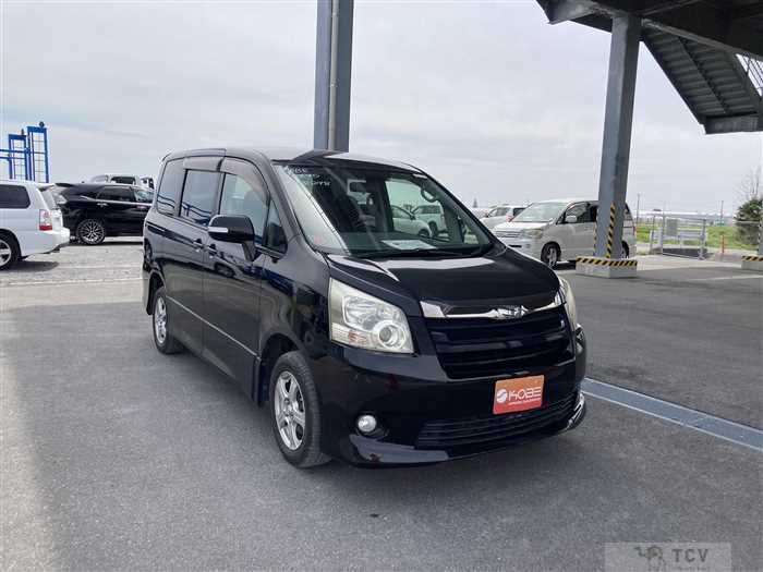 2008 Toyota Noah