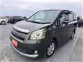 2009 Toyota Noah