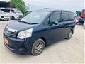2013 Toyota Noah