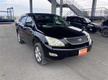 2004 Toyota Harrier