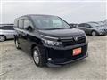 2016 Toyota Voxy