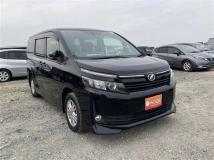 2016 Toyota Voxy