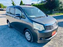 2011 Toyota Noah