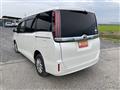 2017 Toyota Noah