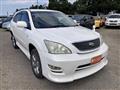 2004 Toyota Harrier