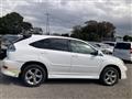 2004 Toyota Harrier