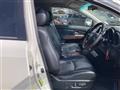 2004 Toyota Harrier